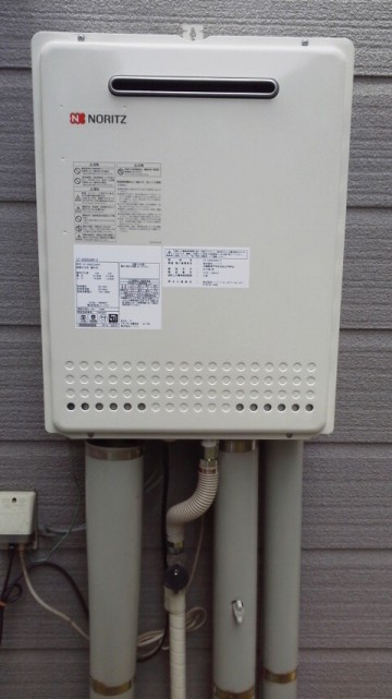 新潟修理交換センター・ガス給湯器の取り替え工事　新潟県新潟市　GT-2450SAWX-2BL
